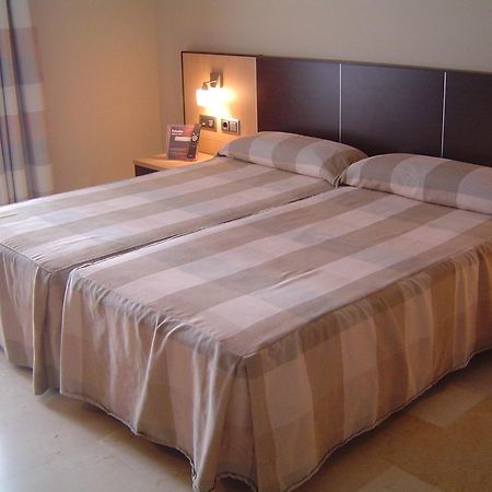 Hotel Flamingo Амполья Экстерьер фото